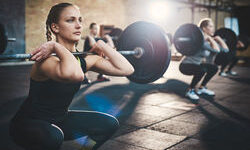 women weight lifting
