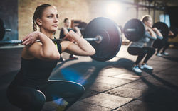 women weight lifting
